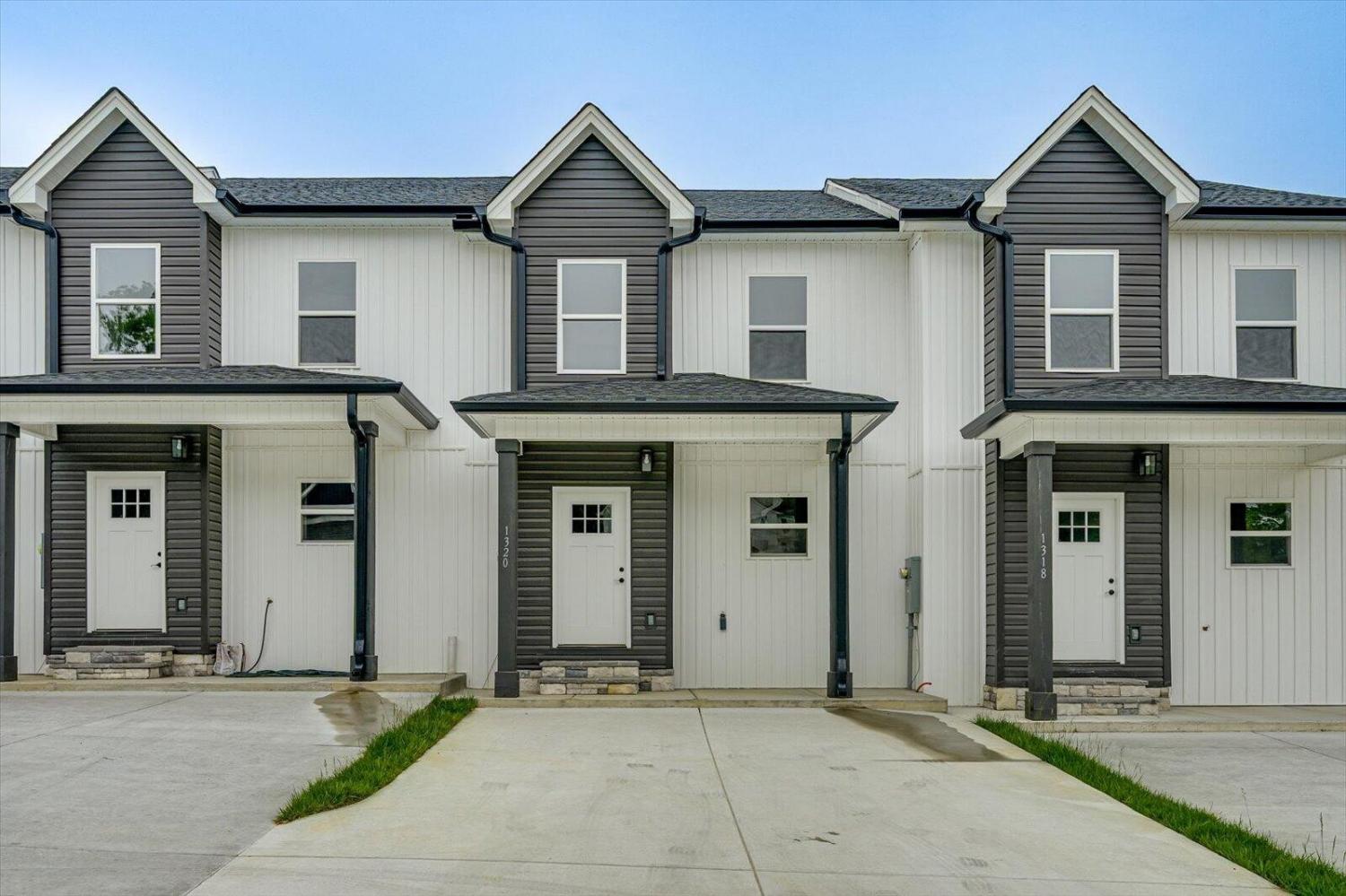 1322-Unity-Drive--NE For Sale