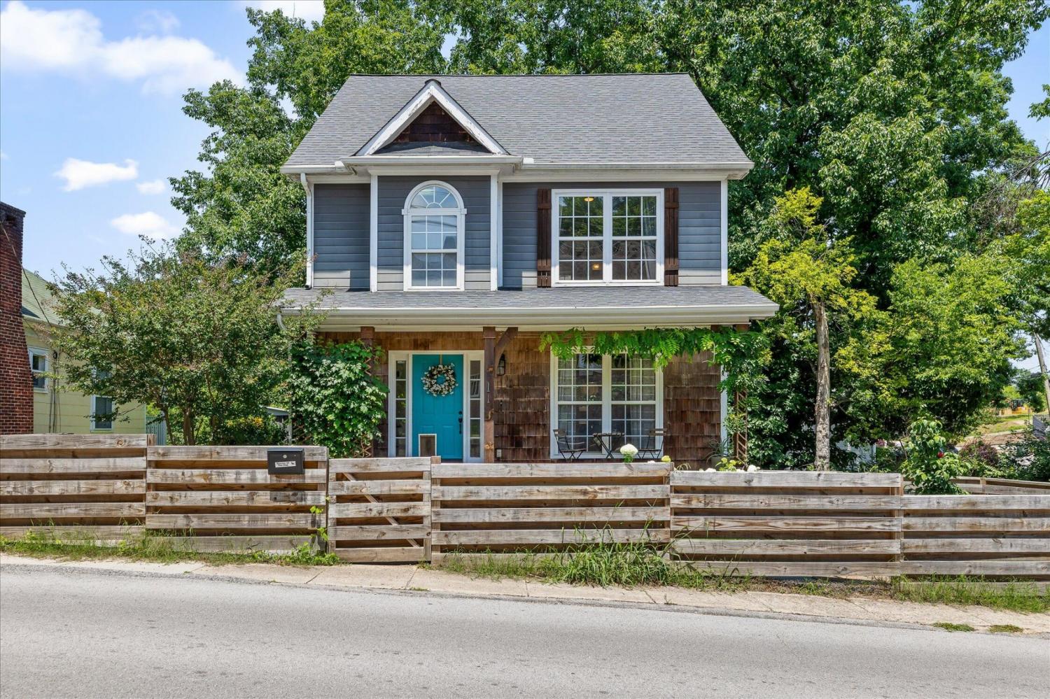811-Forest-Avenue For Sale