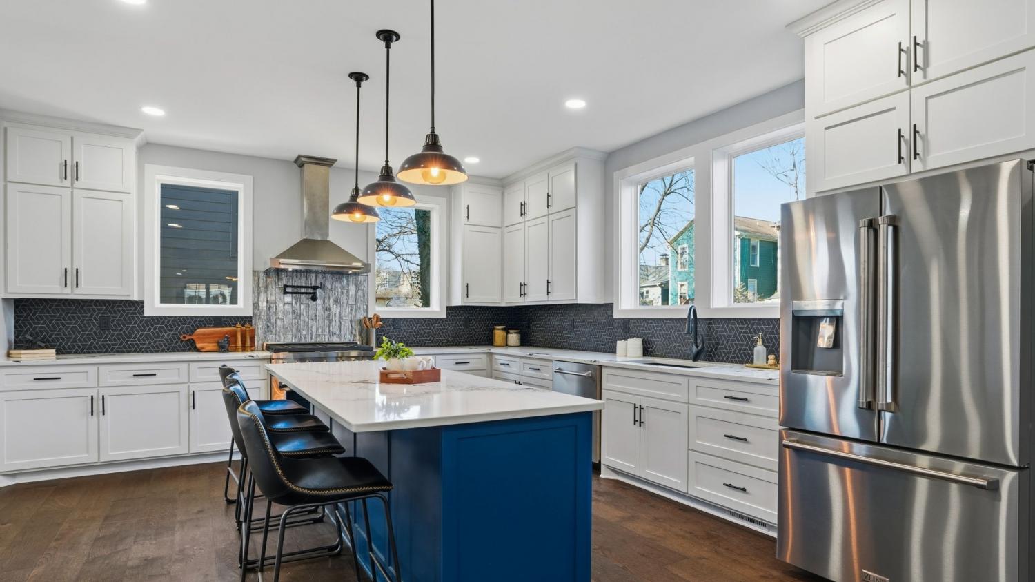 927-11th-Ave--N For Sale