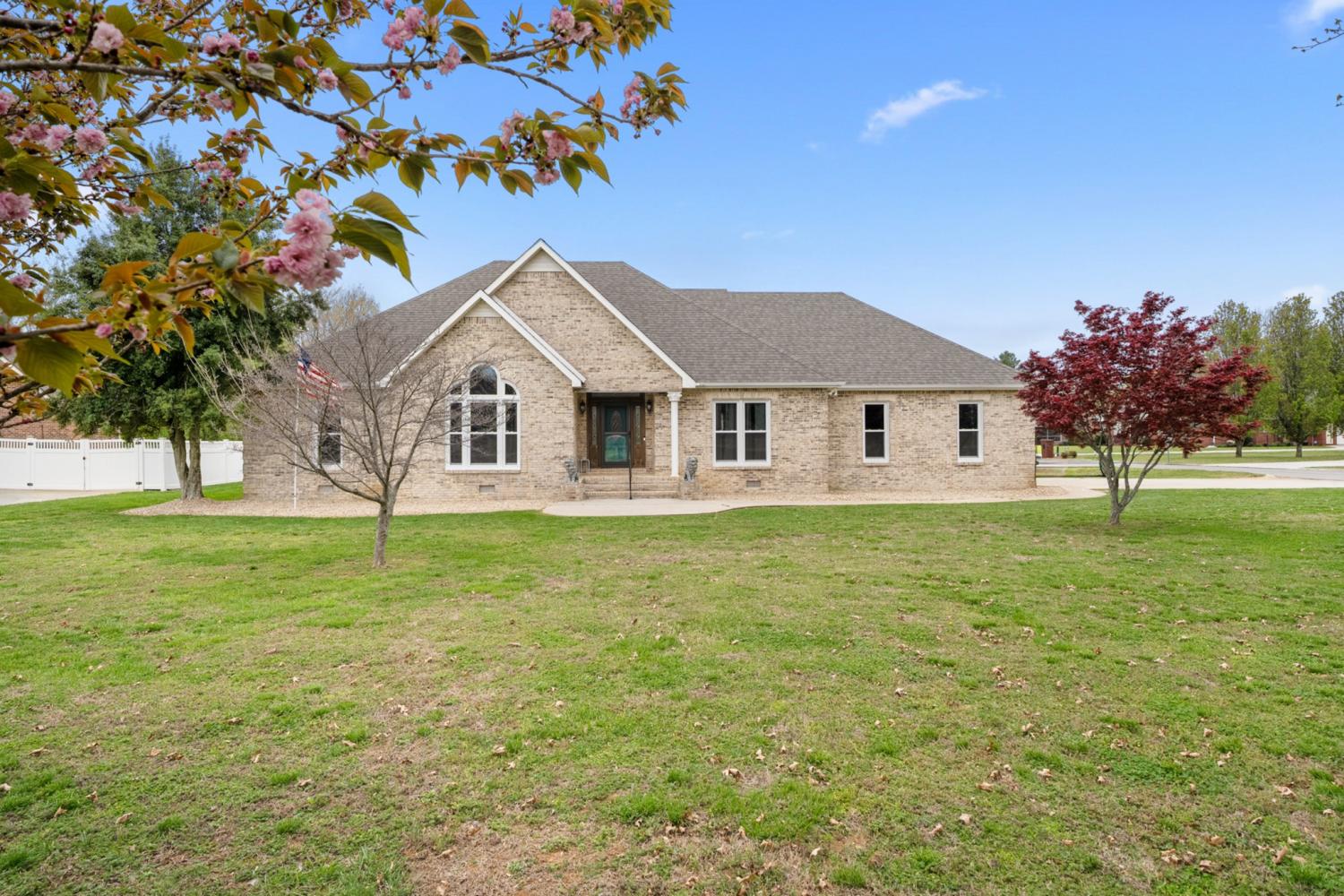 215-Franklin-Heights-Dr For Sale