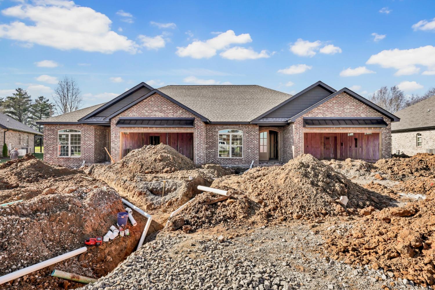 1044-Veridian-Dr-Unit-19B For Sale