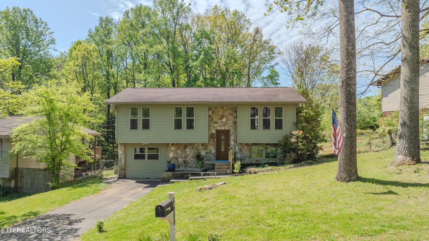 6608-Rockbridge-Lane For Sale