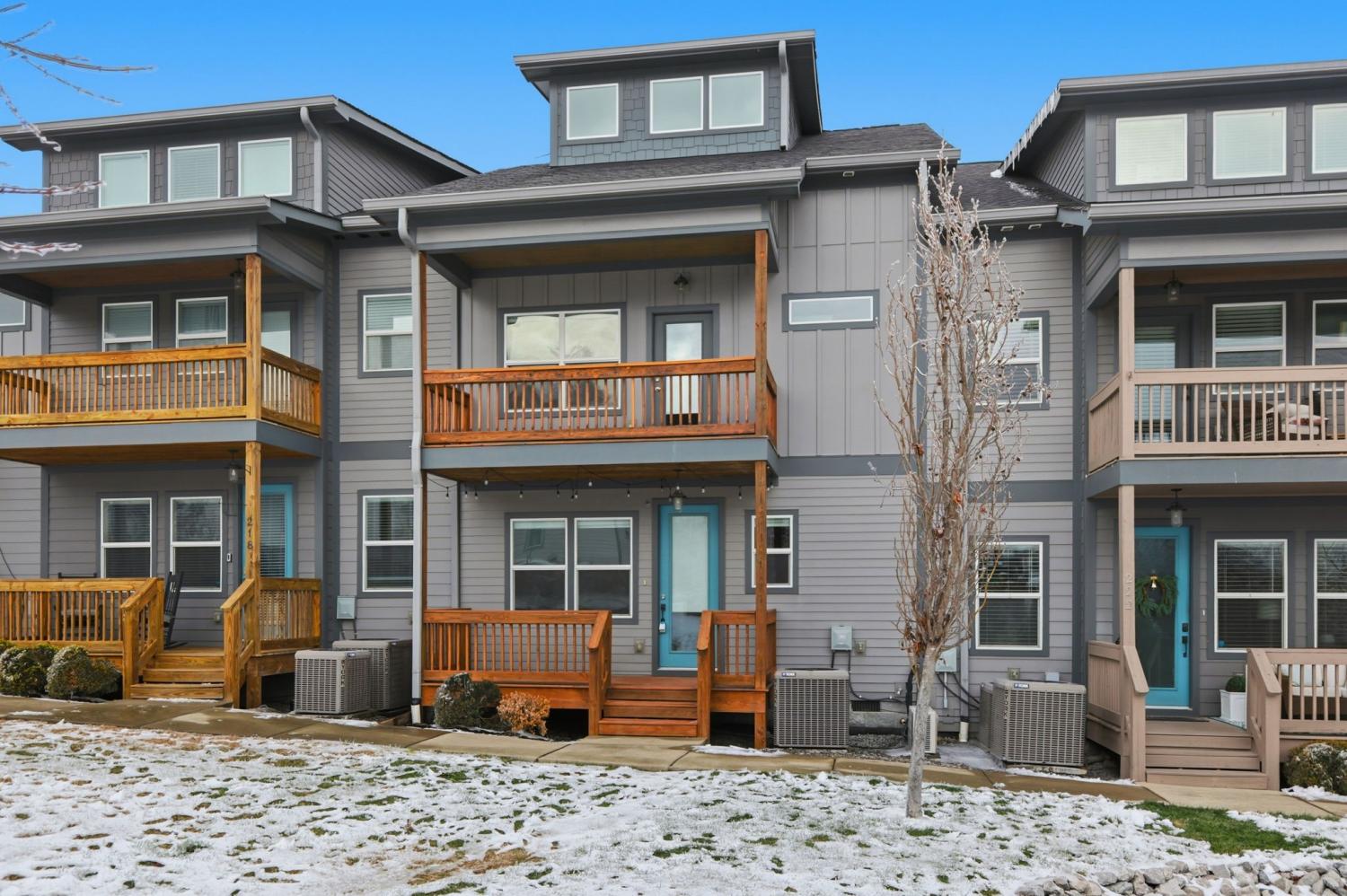 220-Croleywood-Ln For Sale