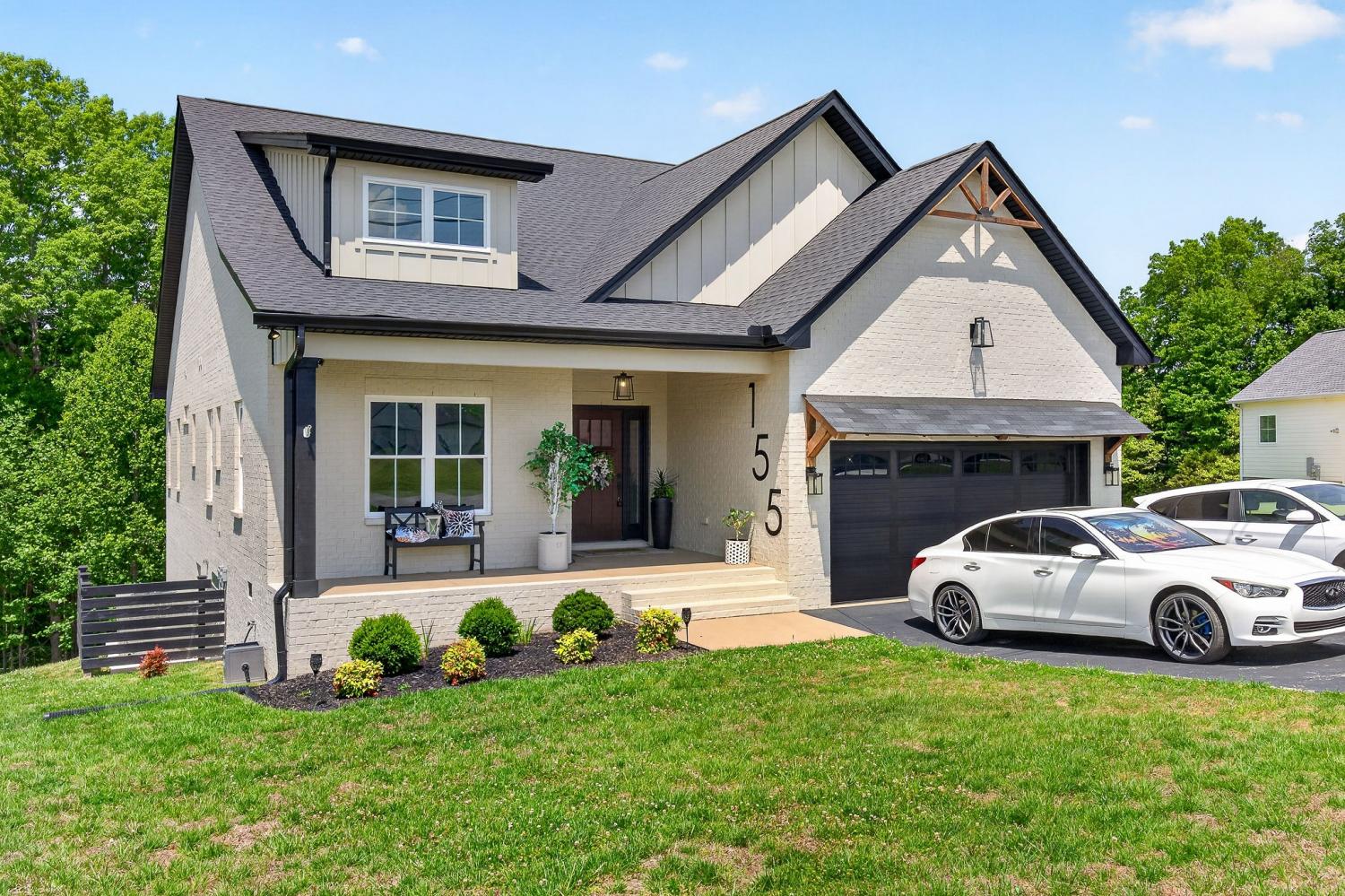 155-Lakewood-Cir For Sale