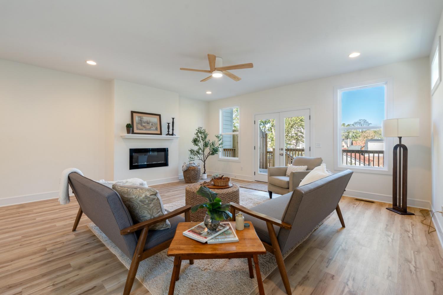 1007B-Spain-Ave For Sale