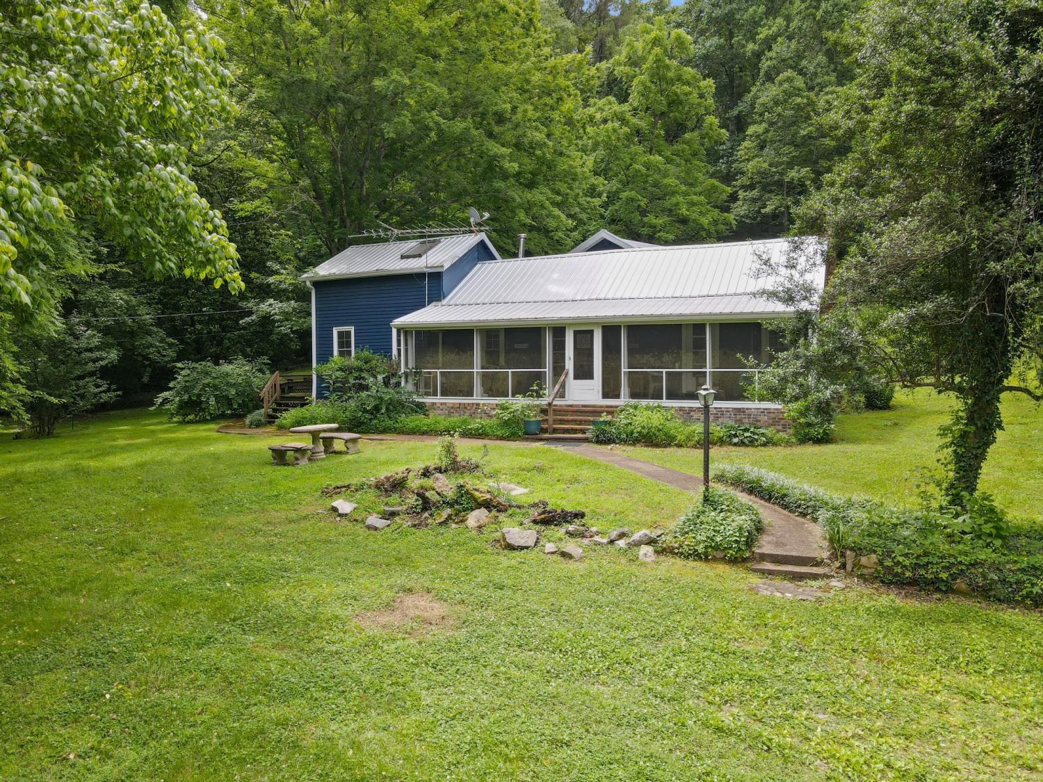 2222-Steep-Hill-Rd For Sale