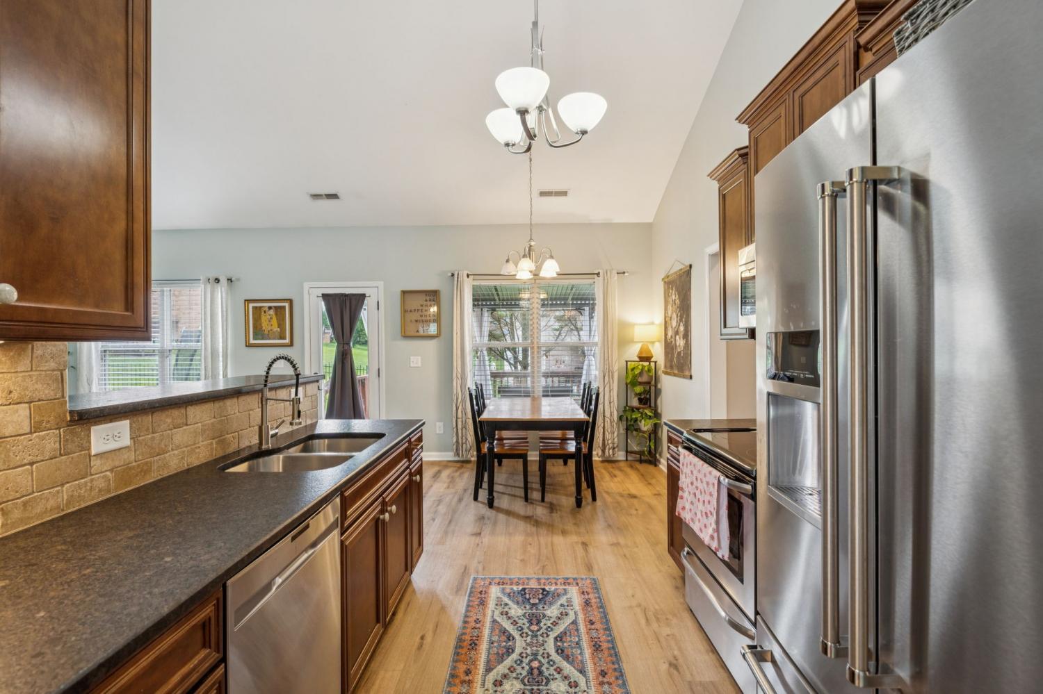 3022 Honeysuckle Dr TN 37174 For Sale - 