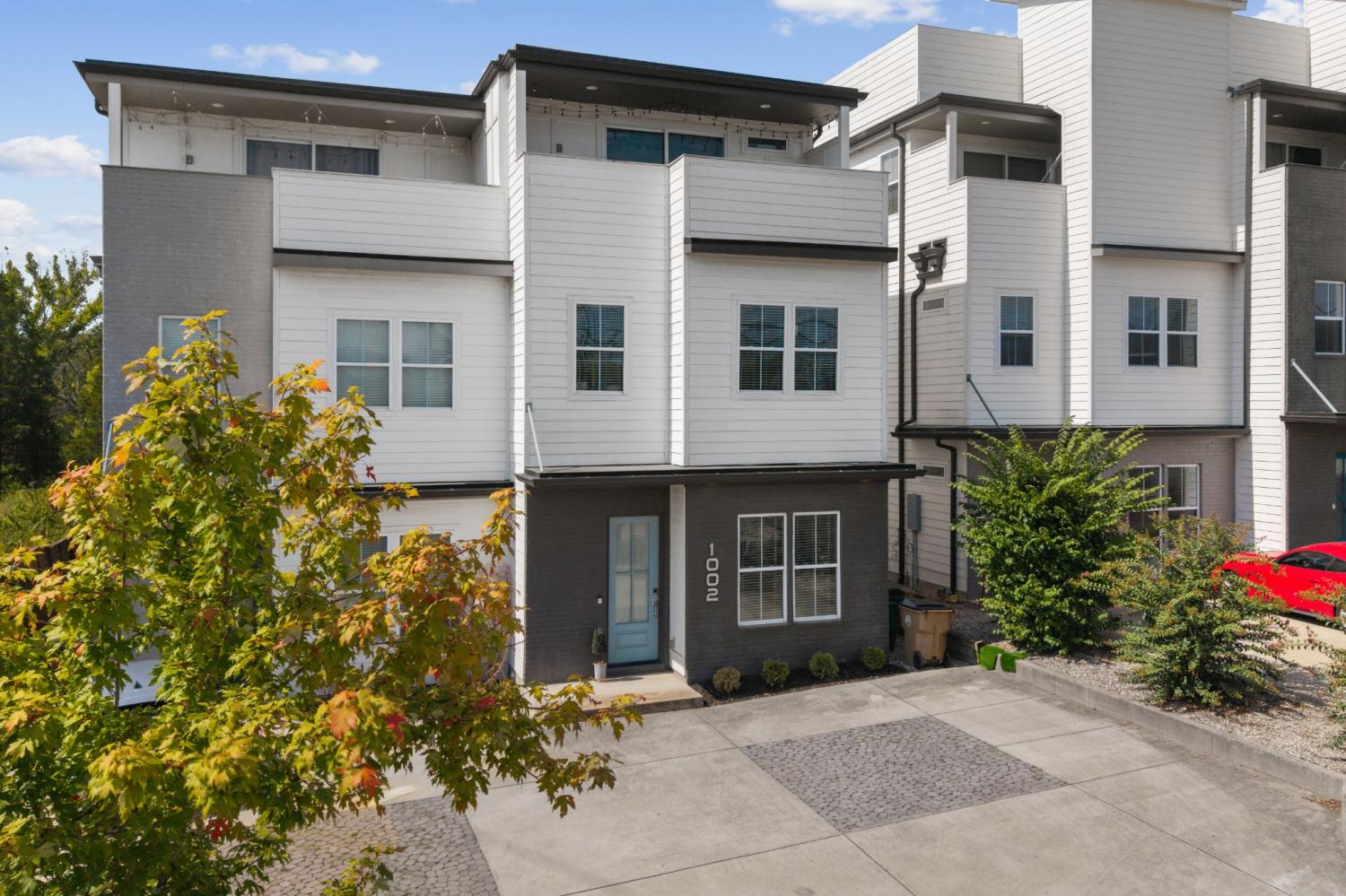 1002-Free-Silver-Rd For Sale