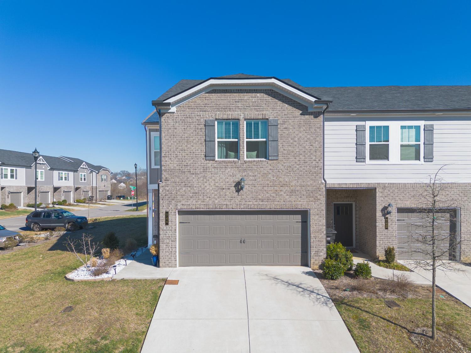 744-Prairie-View-Dr For Sale