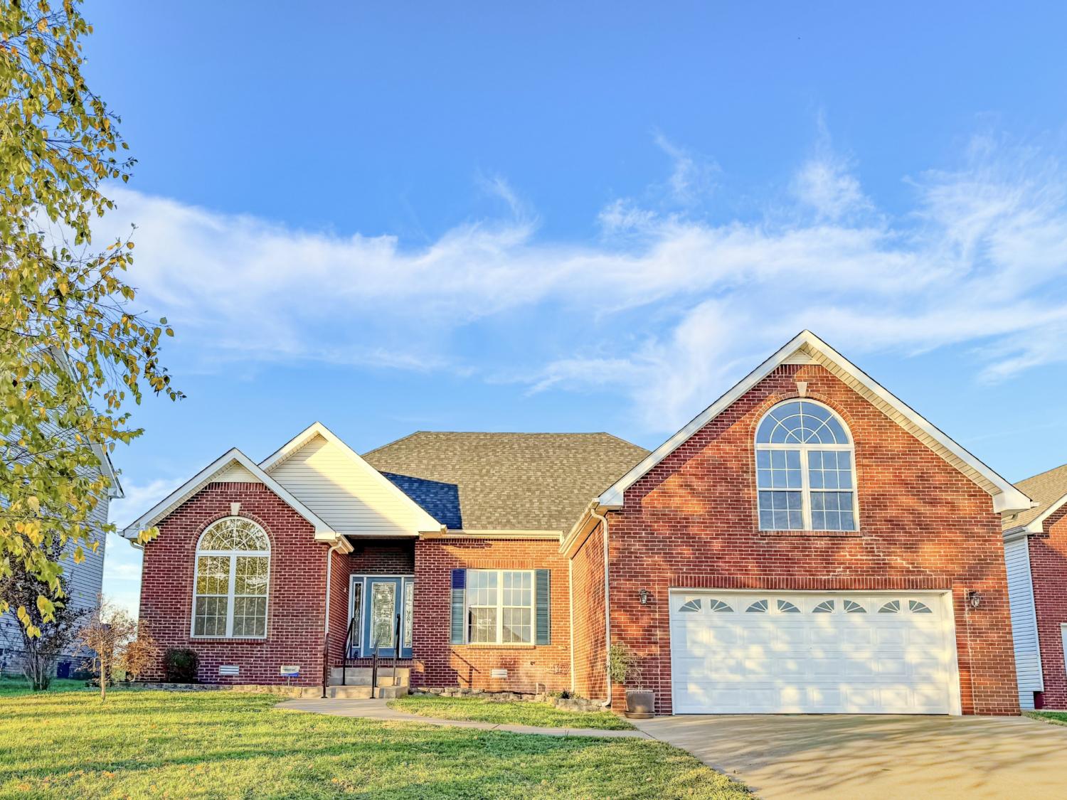 1177-Castlewood-Dr For Sale