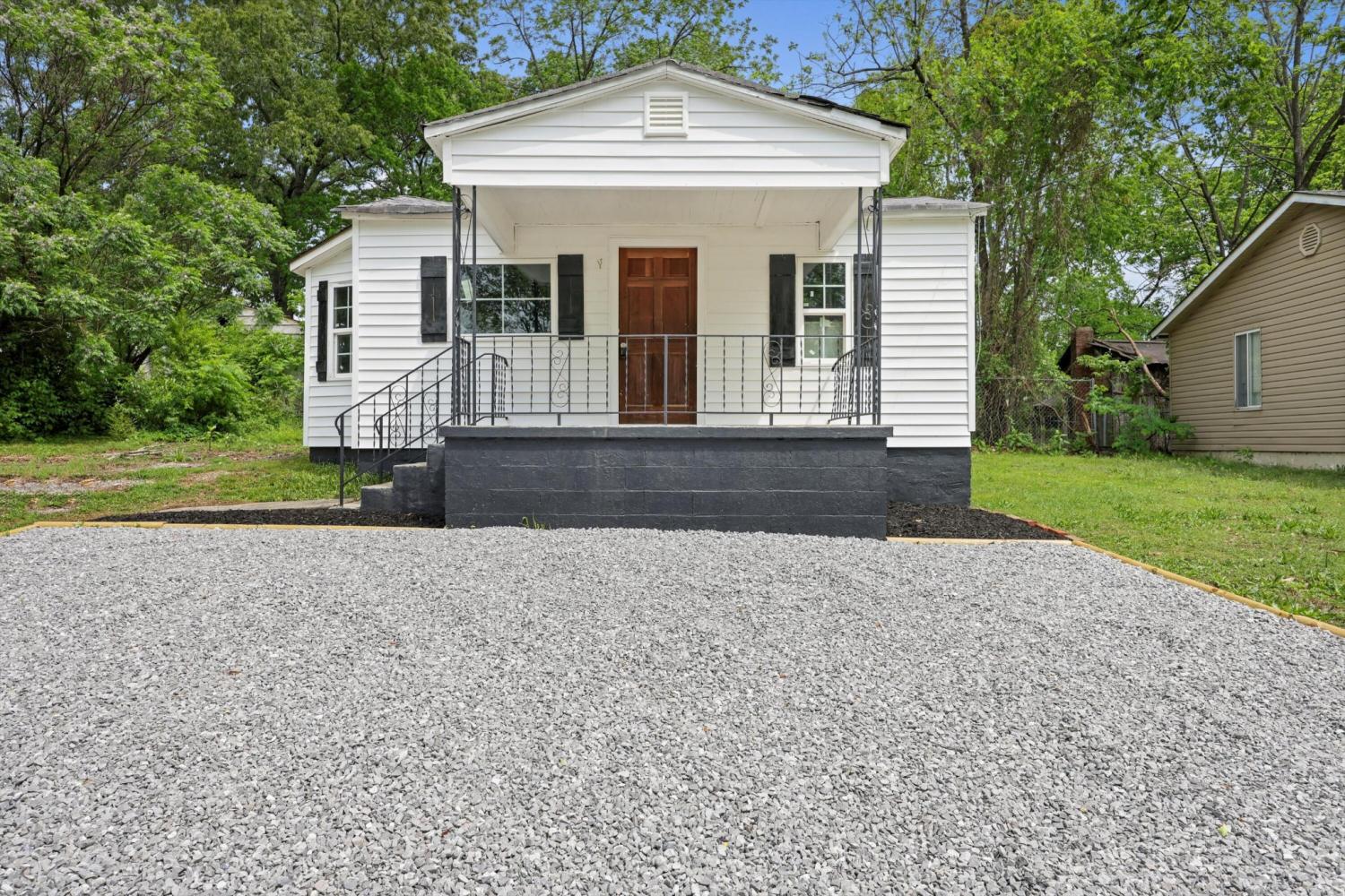 887-Kinsey-Street For Sale