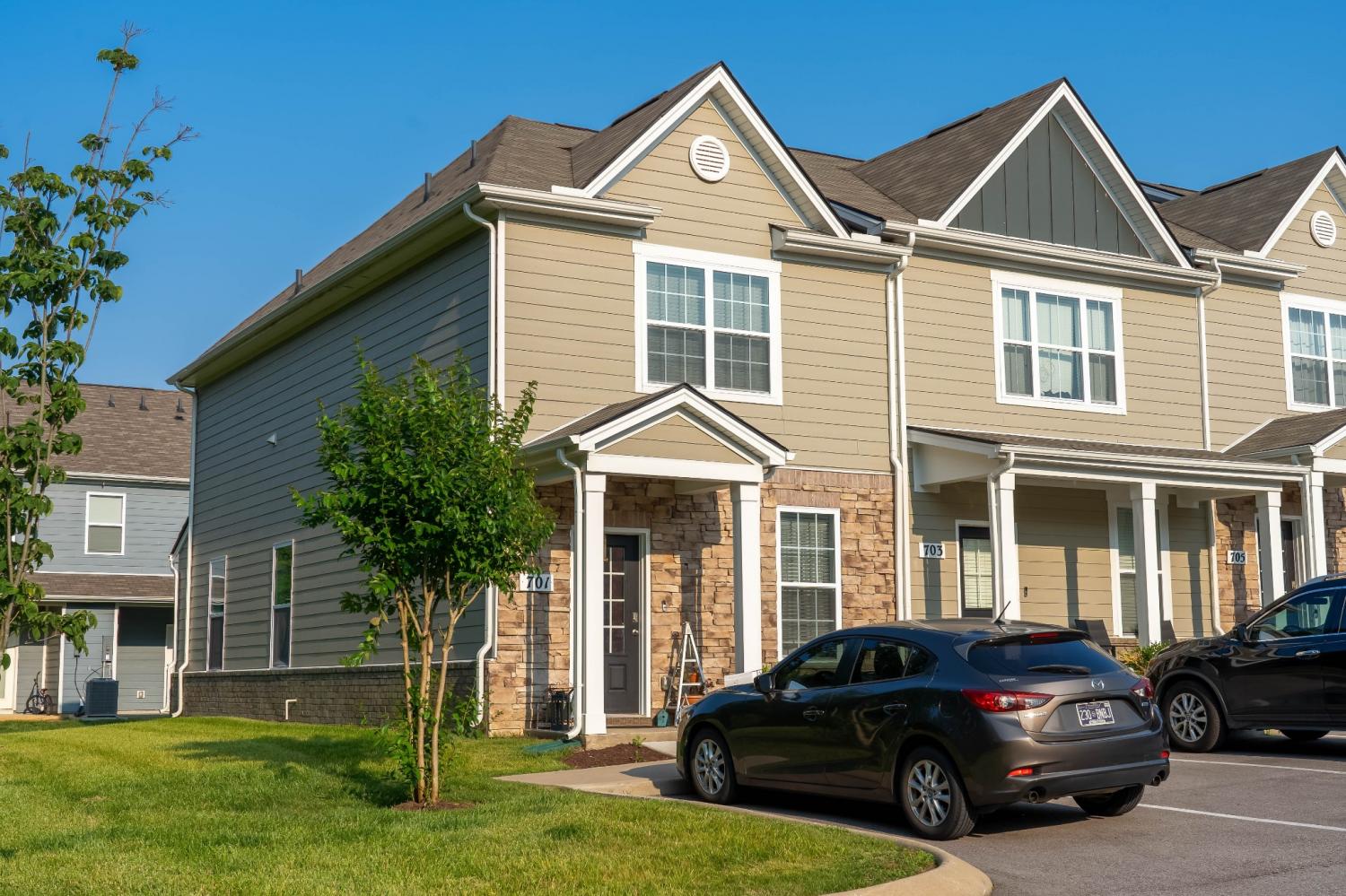 701-Dallas-Dr For Sale