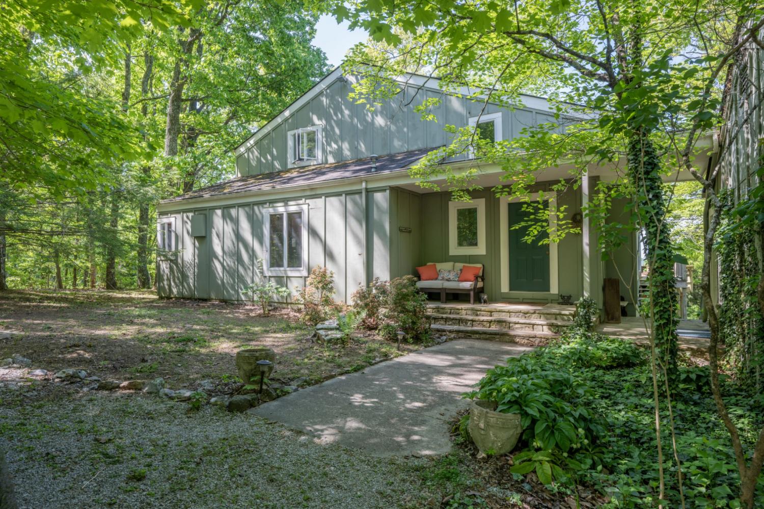 3442-Sherwood-Rd For Sale