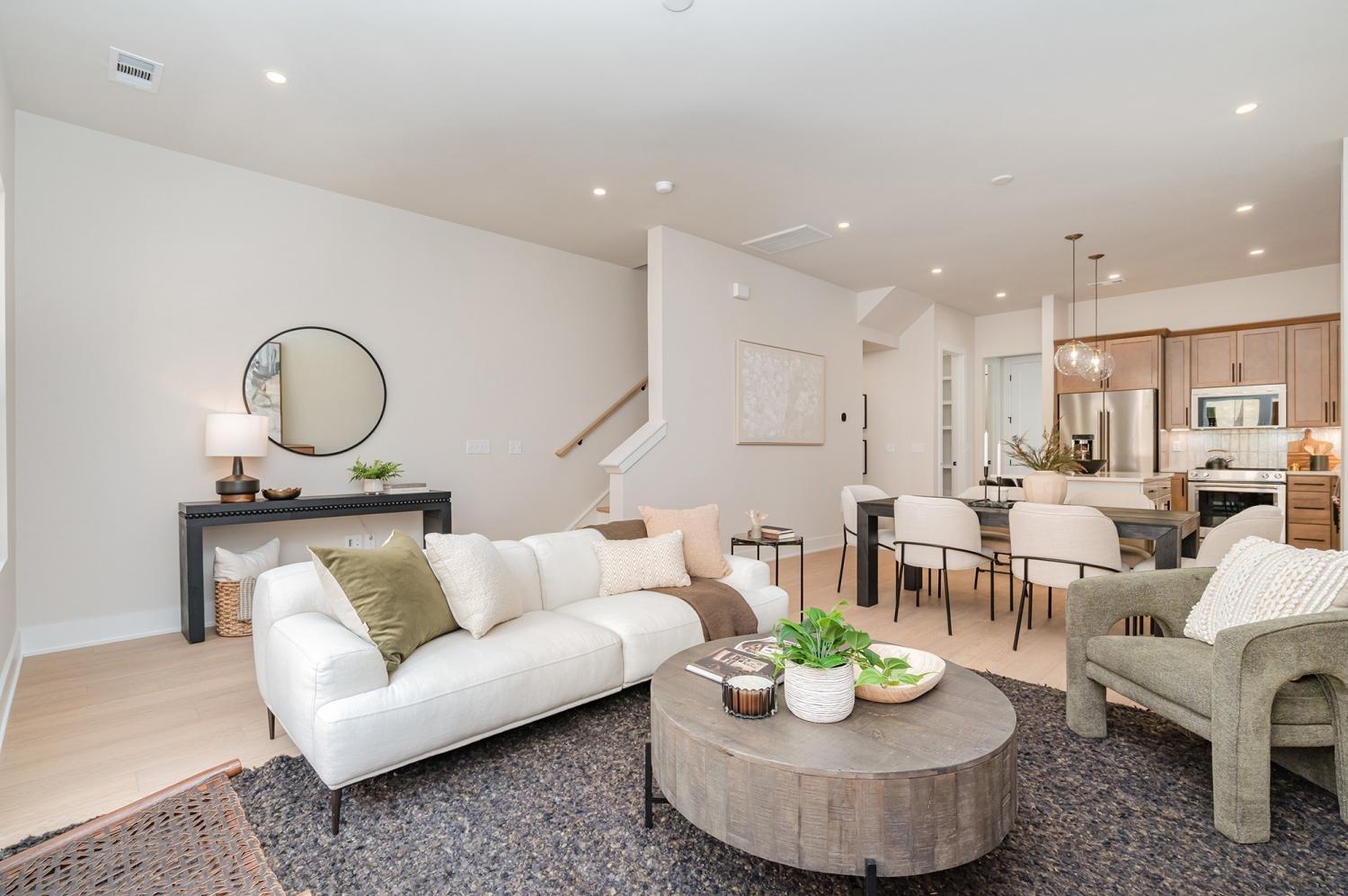 342-Hutcherson-Aly For Sale