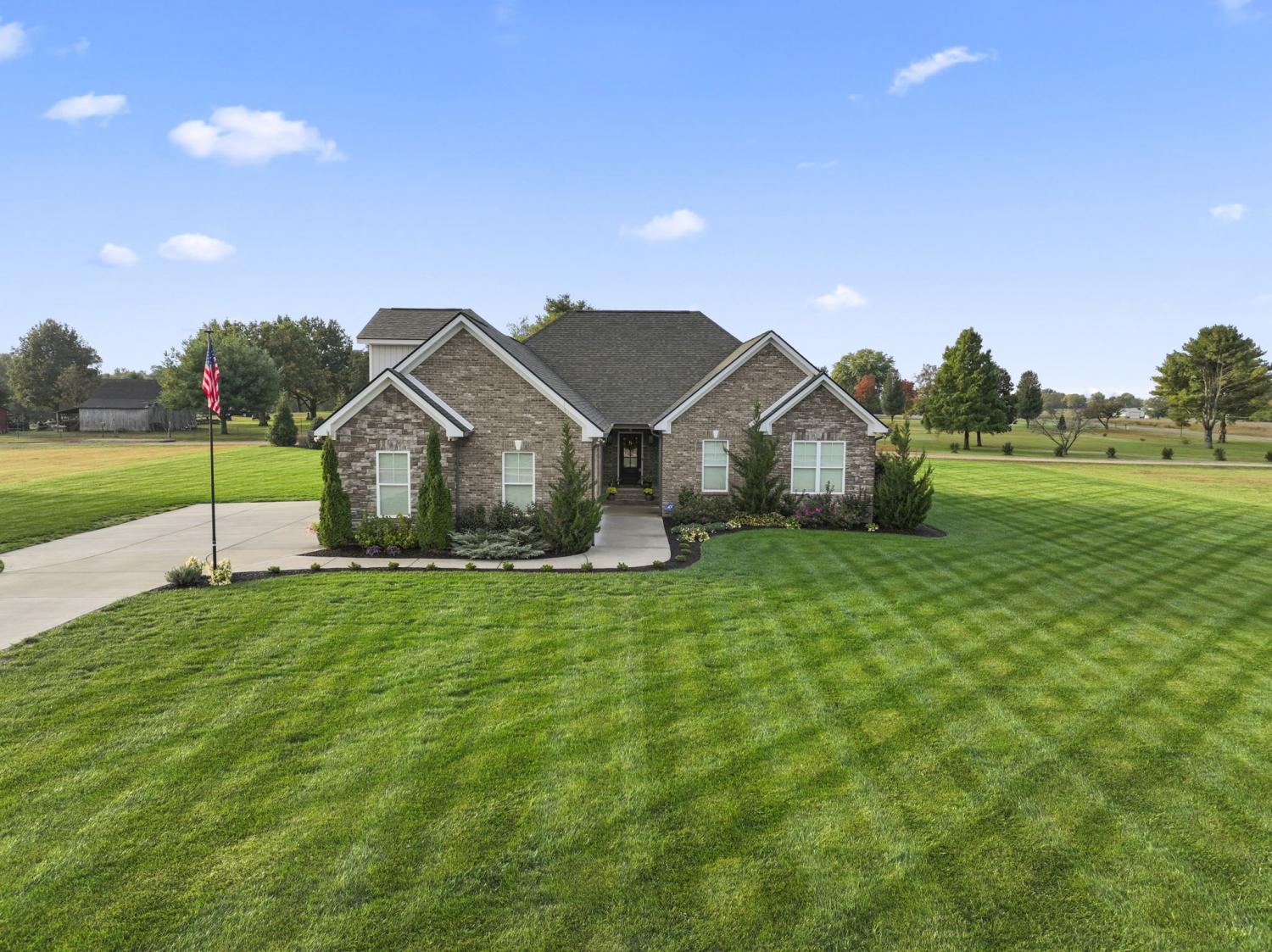 Hampshire Unit School Property for Sale