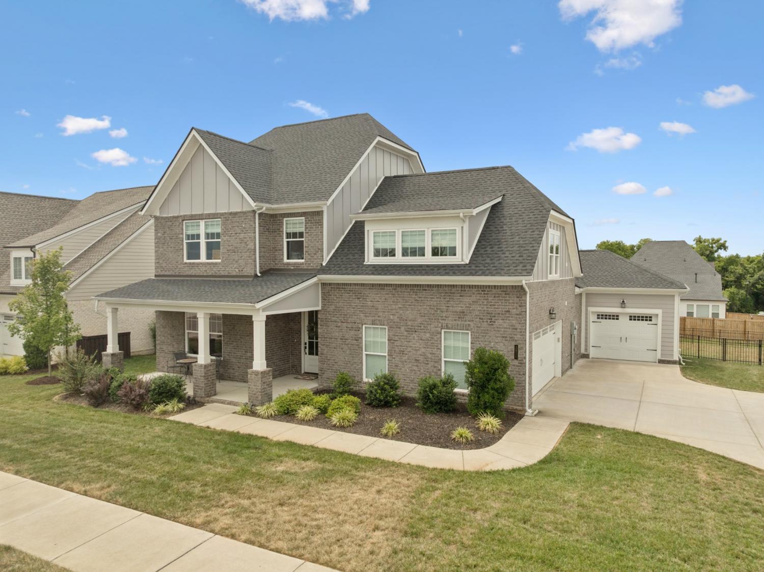 3026-Shandor-St For Sale
