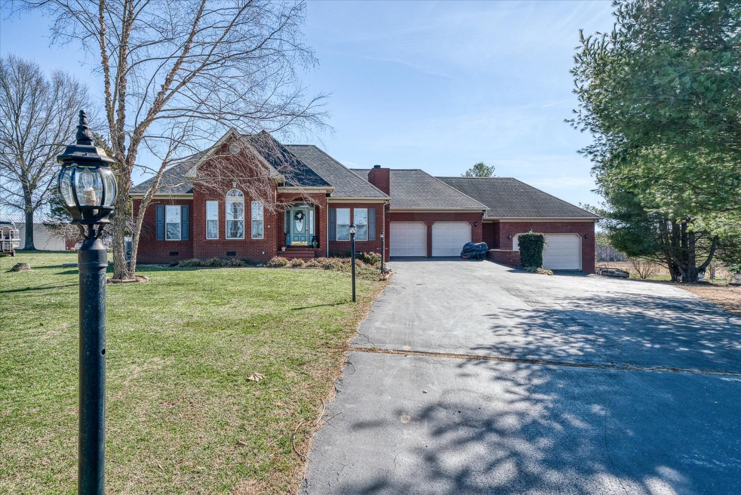192-Landmark-Cir For Sale