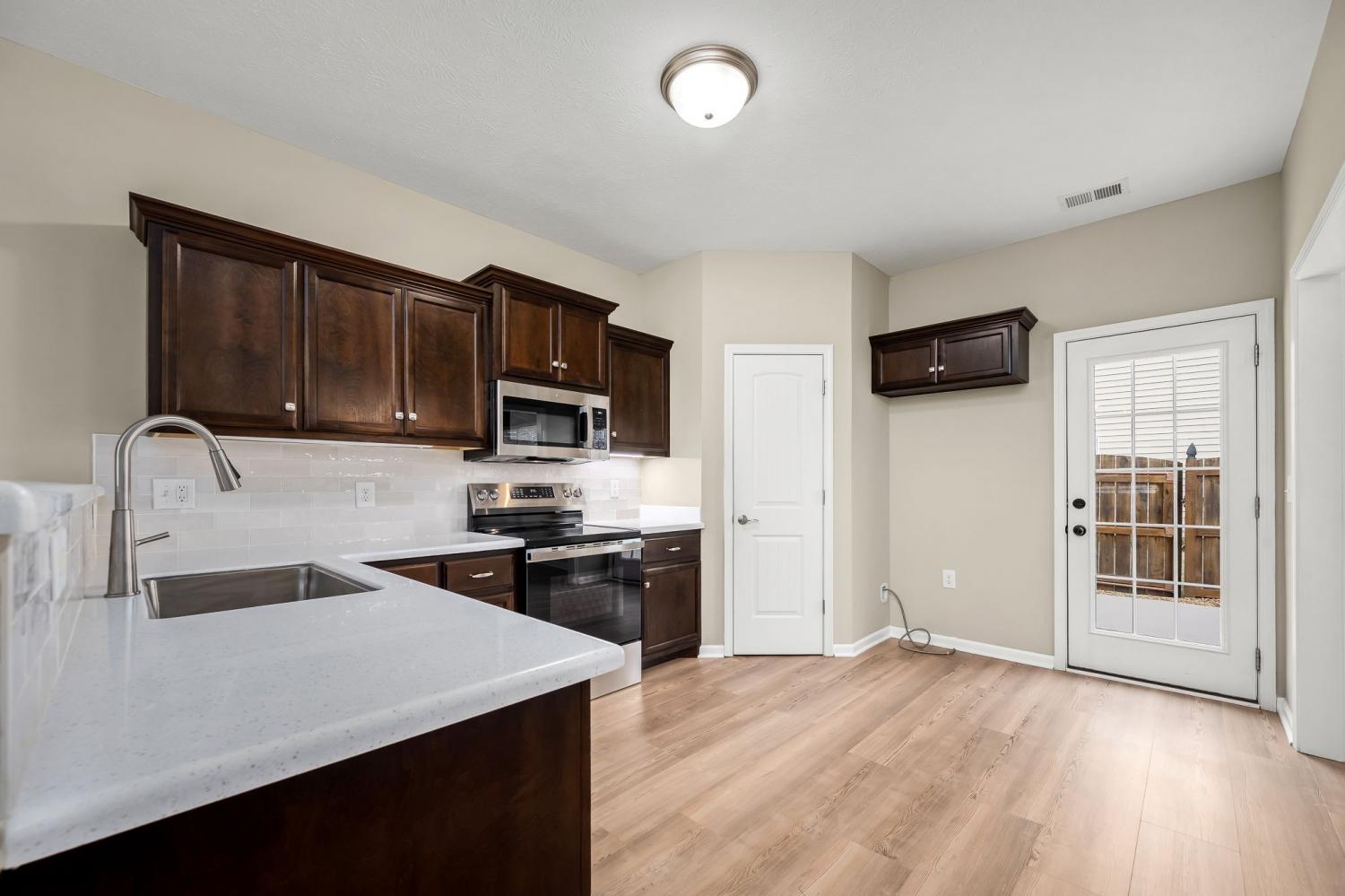 2346 New Holland Cir TN 37128 For Sale - 