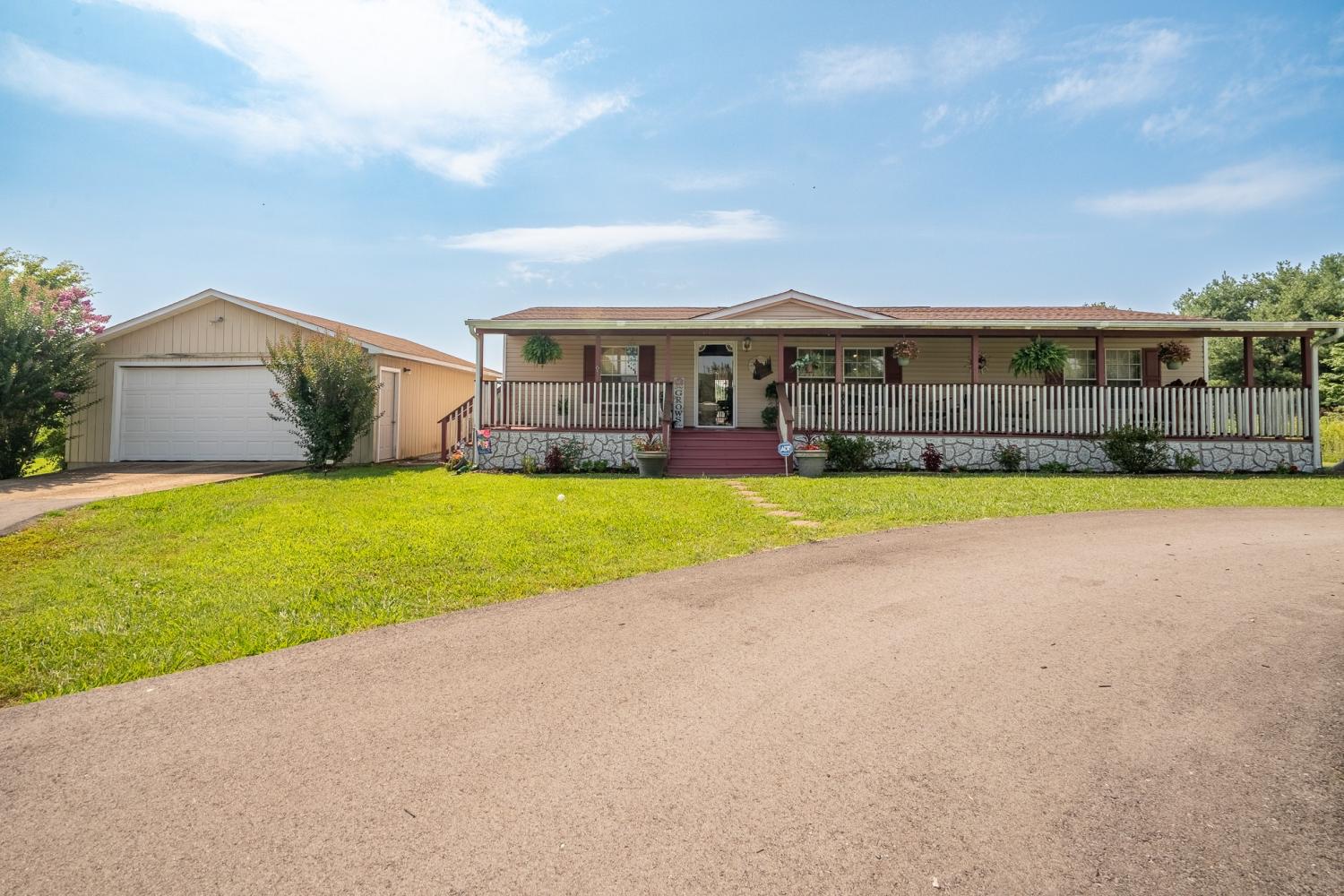 150-Princess-Ct For Sale
