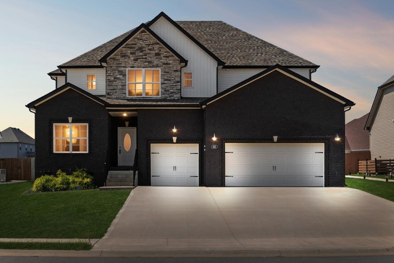 323-Bluebriar-Trce For Sale