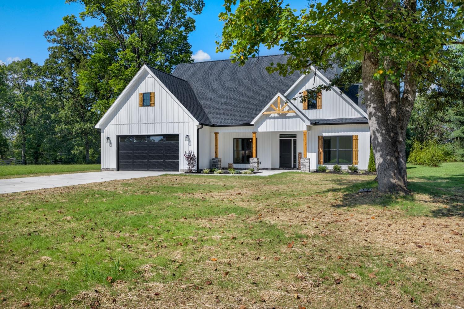 57-Simons-Blvd For Sale