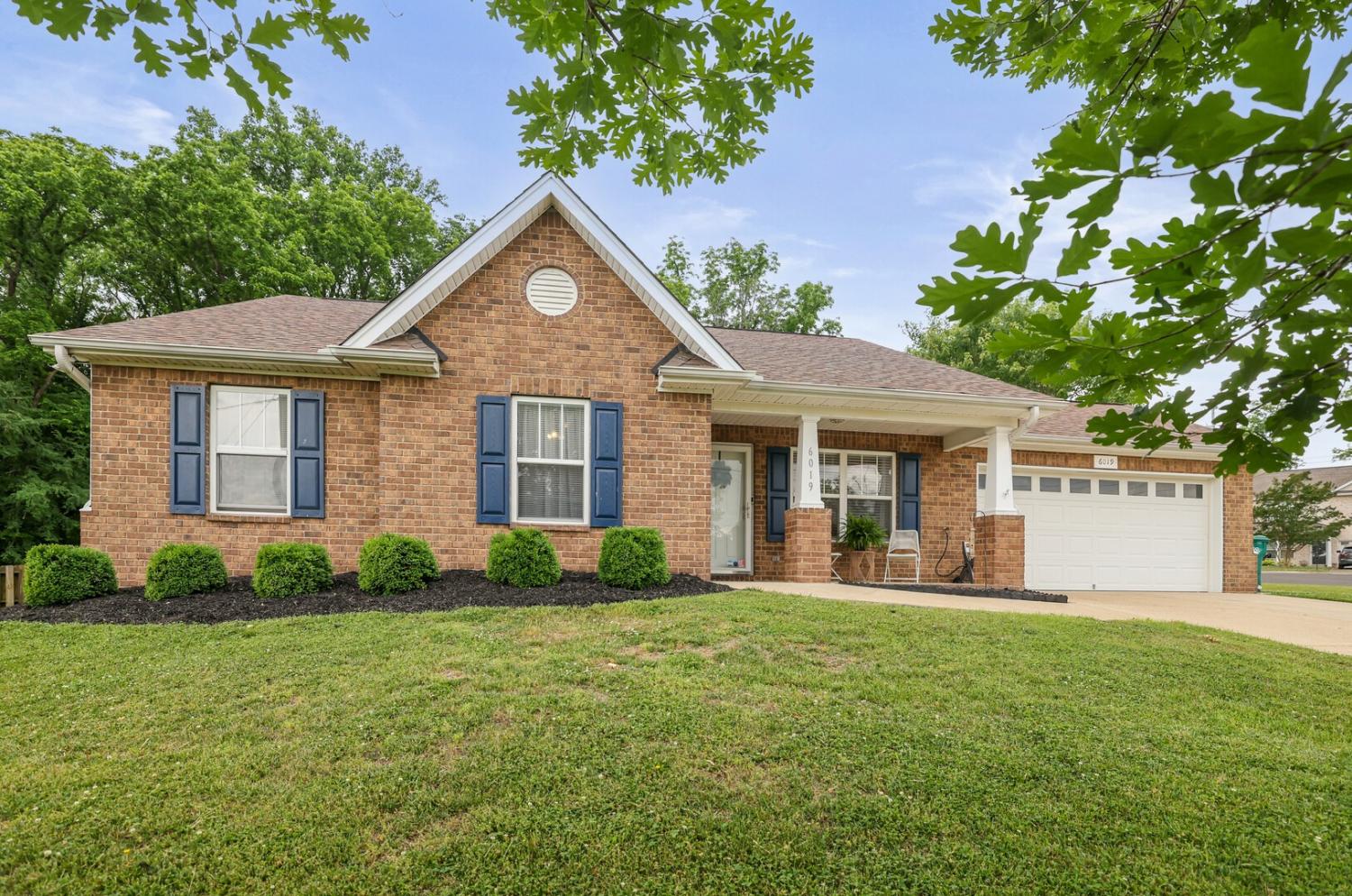 6019 Chickadee Cir TN 37174 For Sale - 
