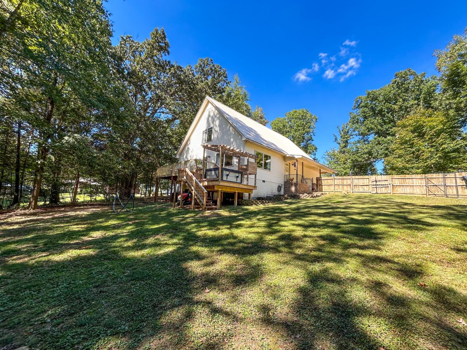 495-Lookout-Dr For Sale