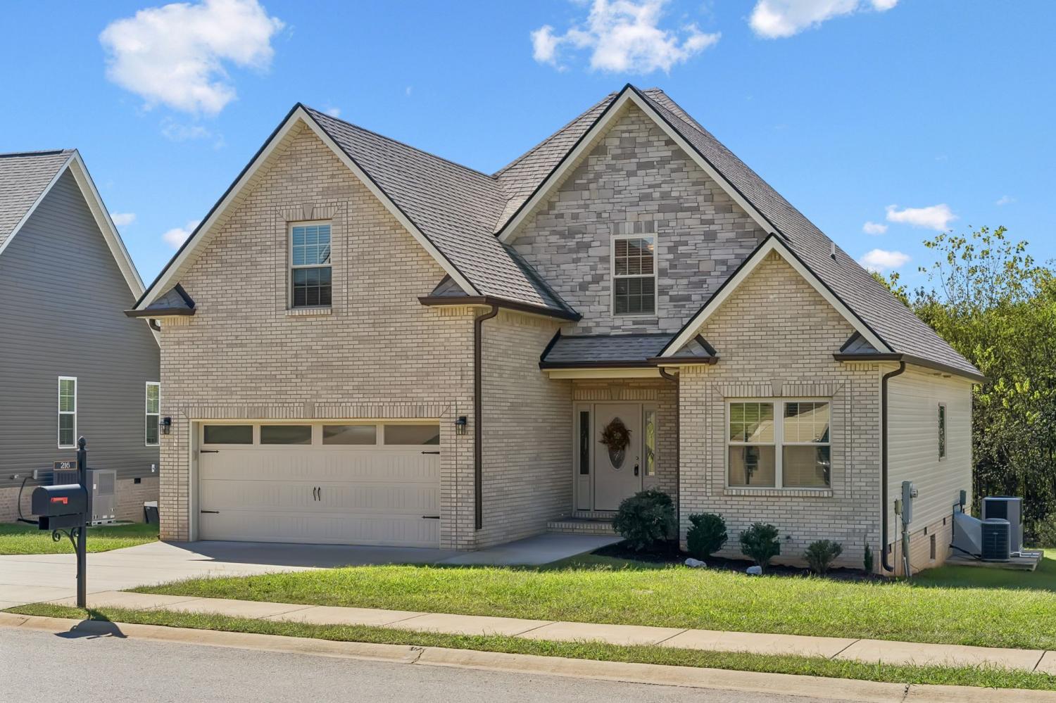 216-Bluebriar-Trce For Sale