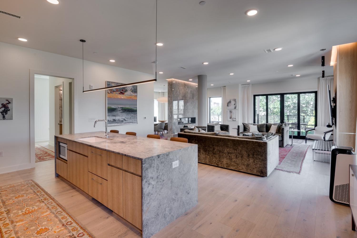 1030-17th-Ave--S For Sale