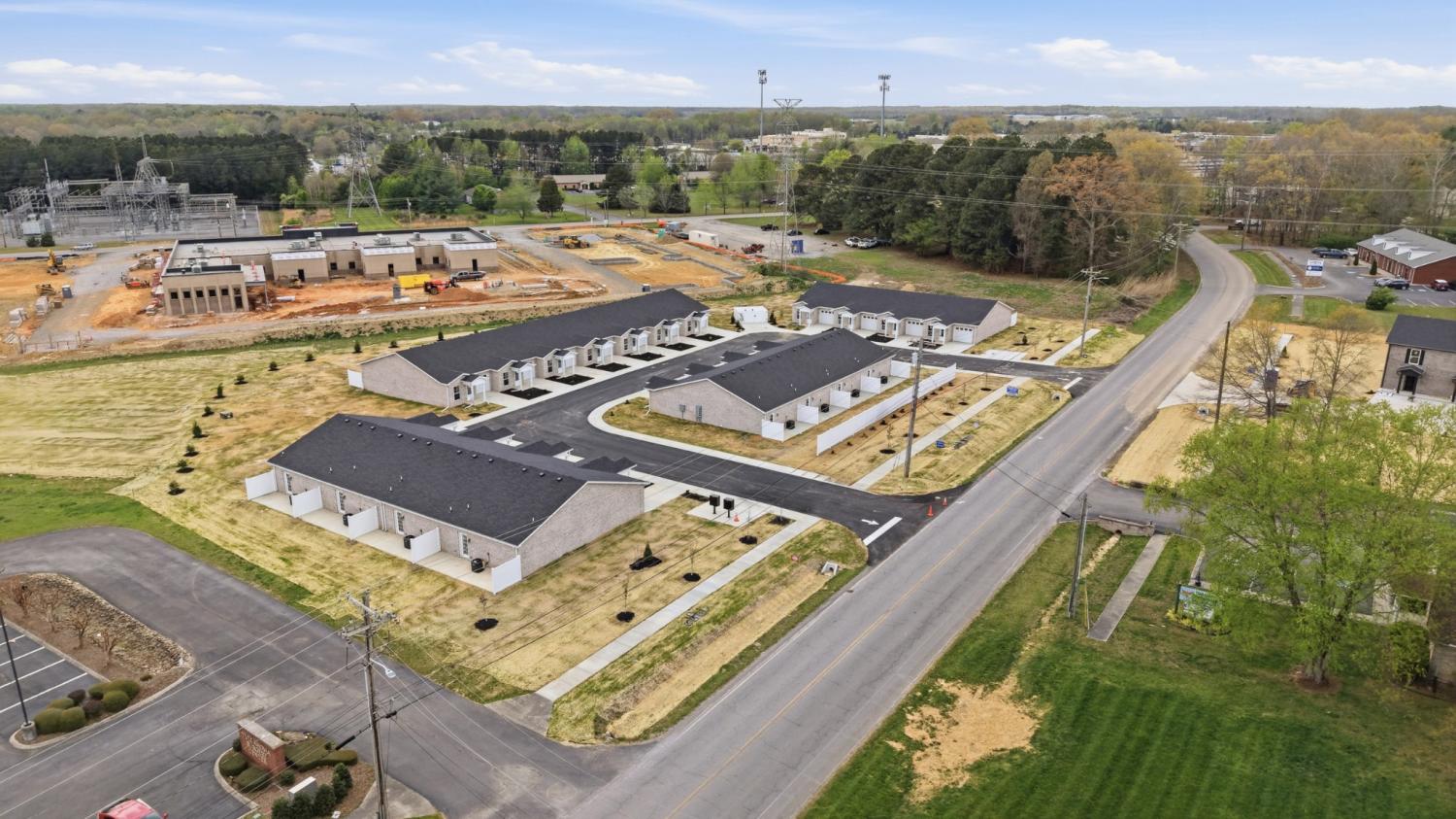 741-Kings-Ln For Sale