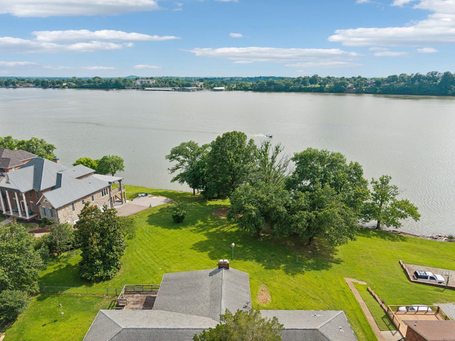 132-Circle-Dr For Sale