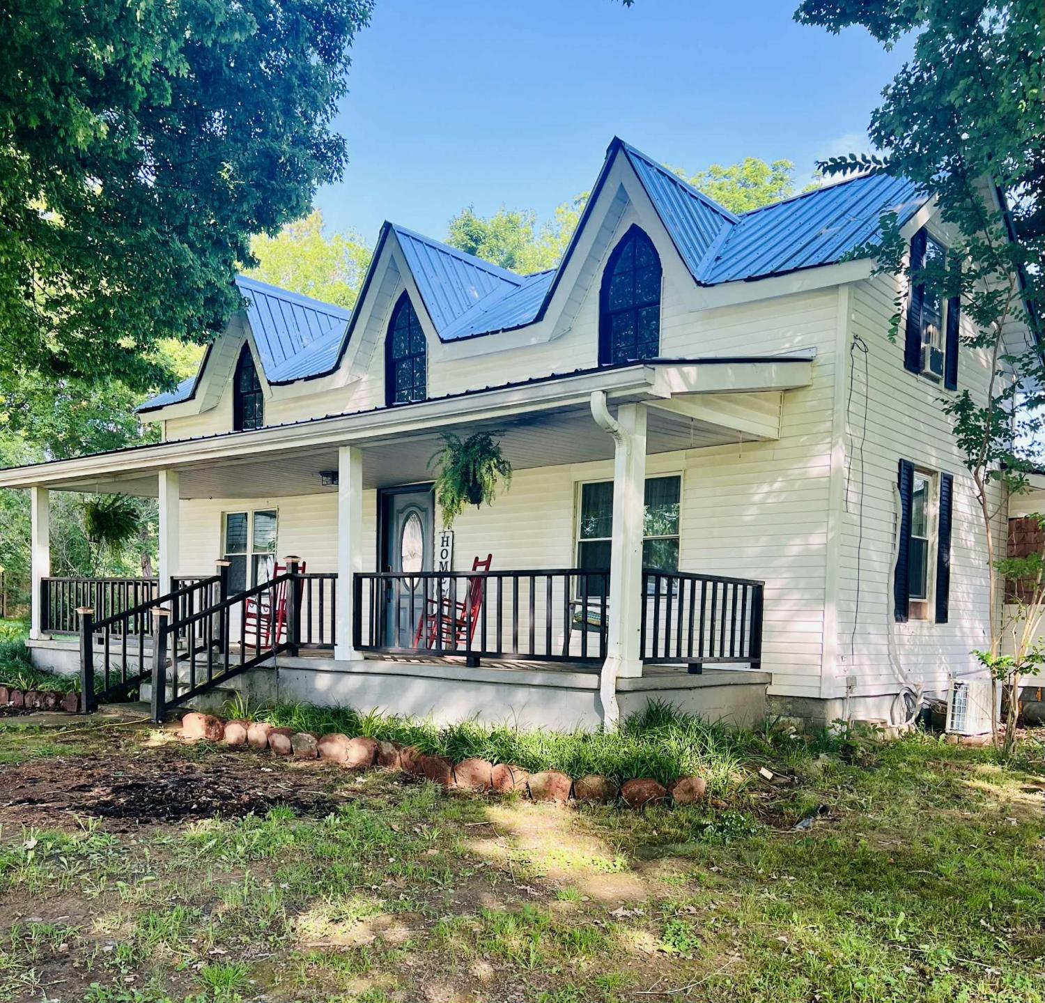 2016-Tennessee-St For Sale