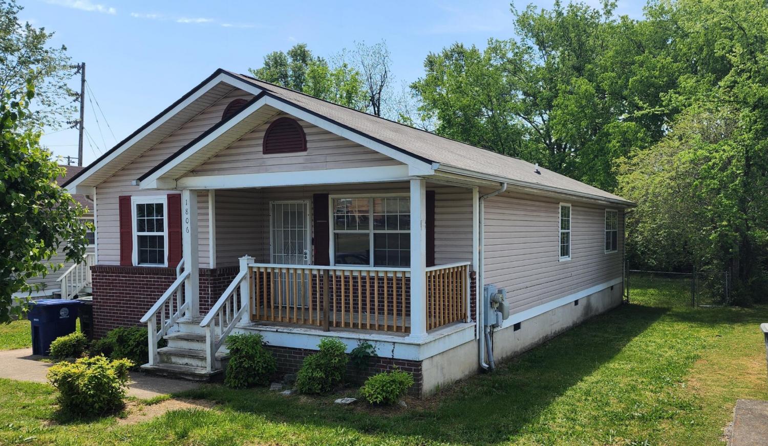 1806-Bennett-Avenue For Sale
