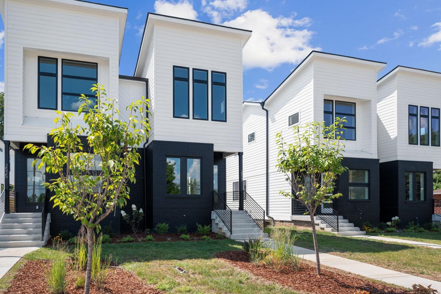 2527-W-Heiman-St For Sale