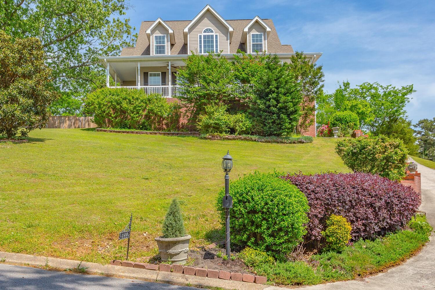 199-Falcons-View-Drive For Sale