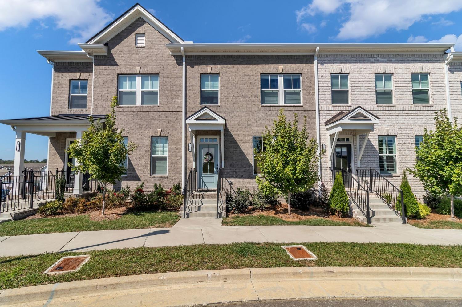 352-Savoy-Loop For Sale