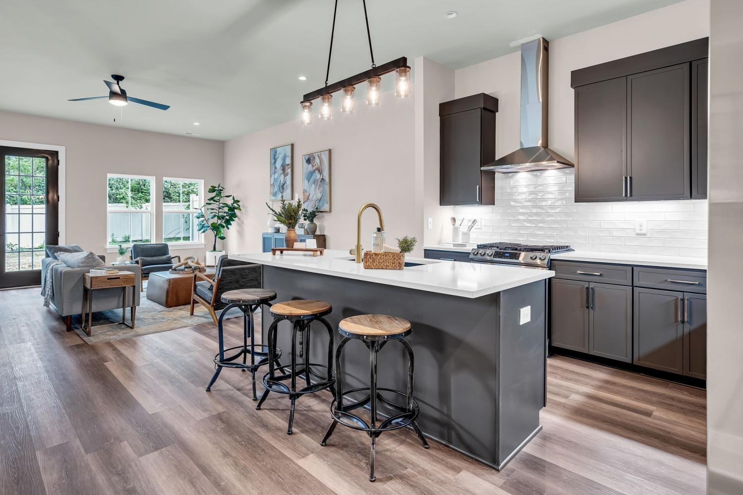 1106-Noble-Loop For Sale