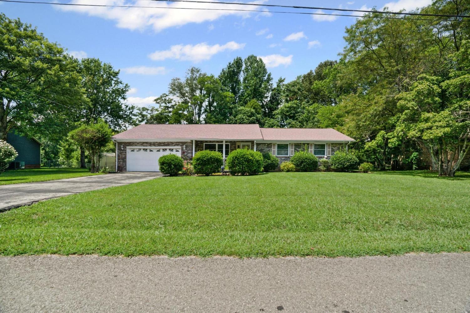 1561-Edgefield-Ct For Sale