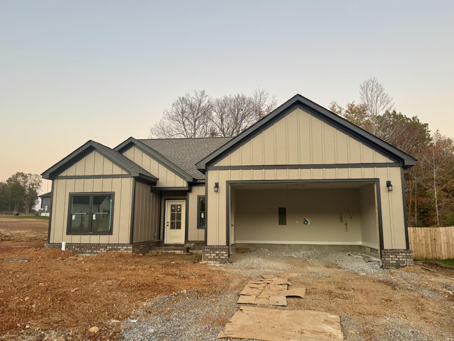 495-Ridge-Top-Ct For Sale