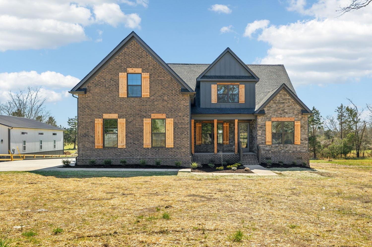 2200-Hamilton-Chambers-Rd For Sale