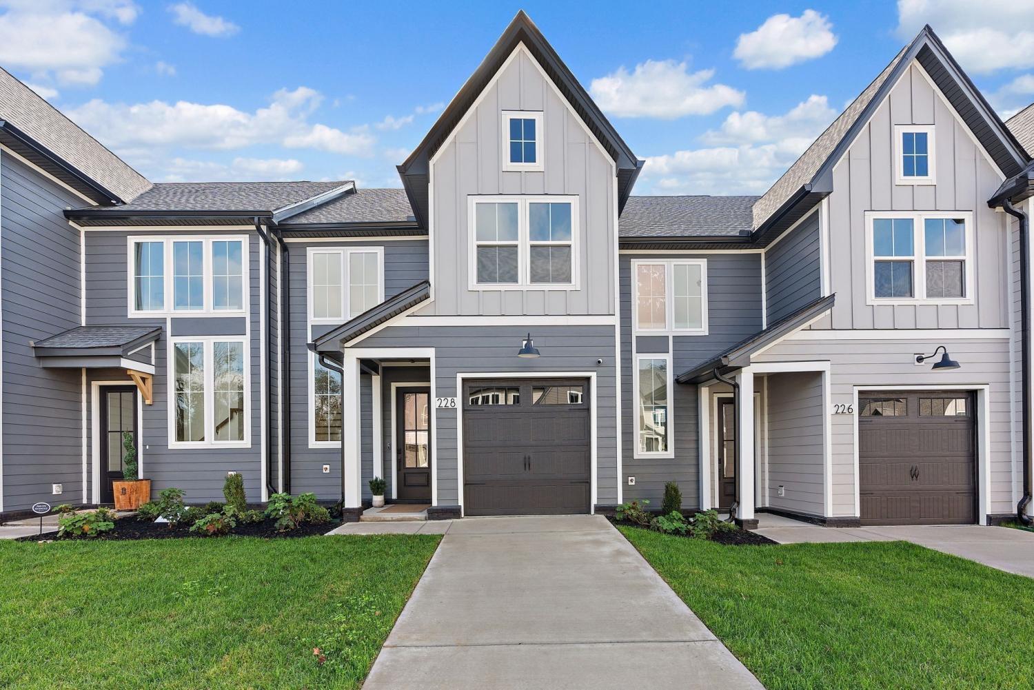 3611-Simba-Lane For Sale