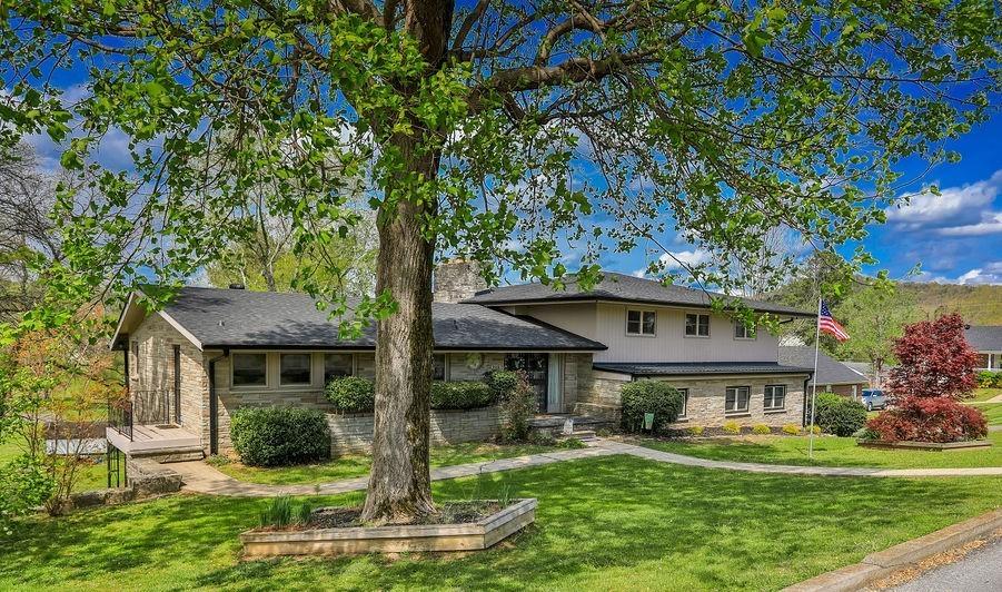 305-Myers-Ter For Sale