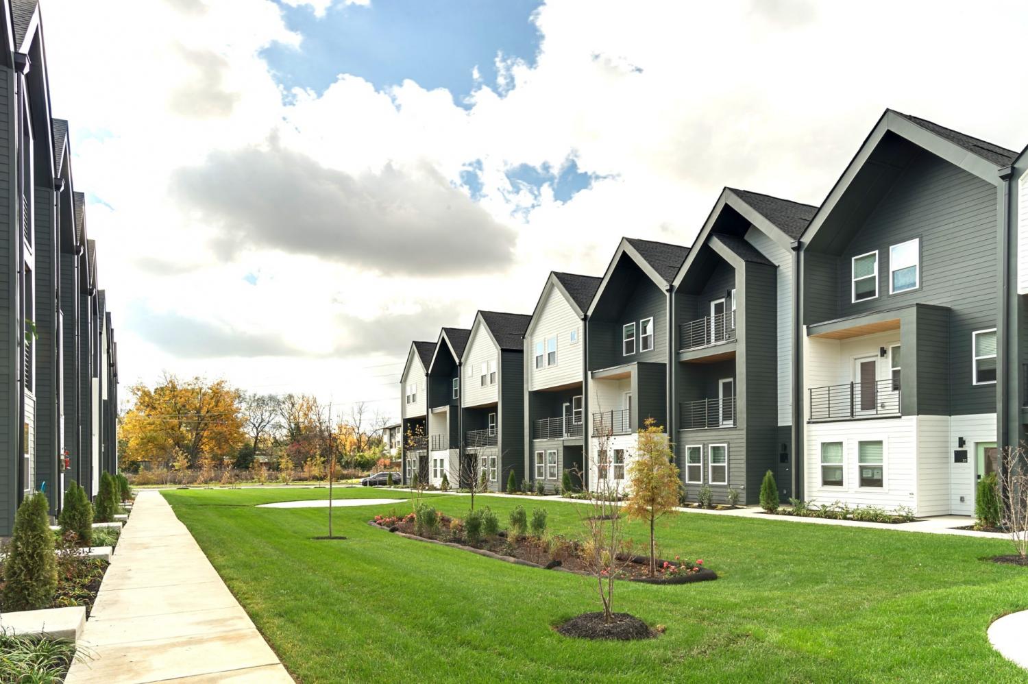 550-Markham-St For Sale