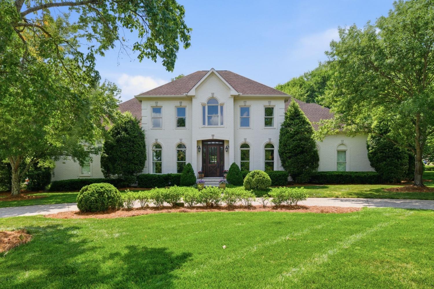 Brentwood Middle School Property for Sale