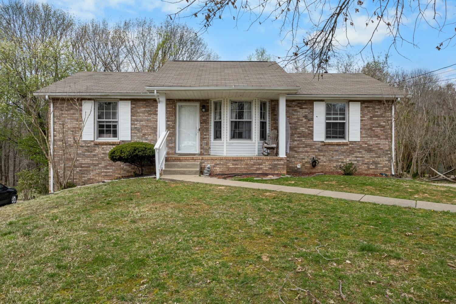 740-Acorn-Dr For Sale