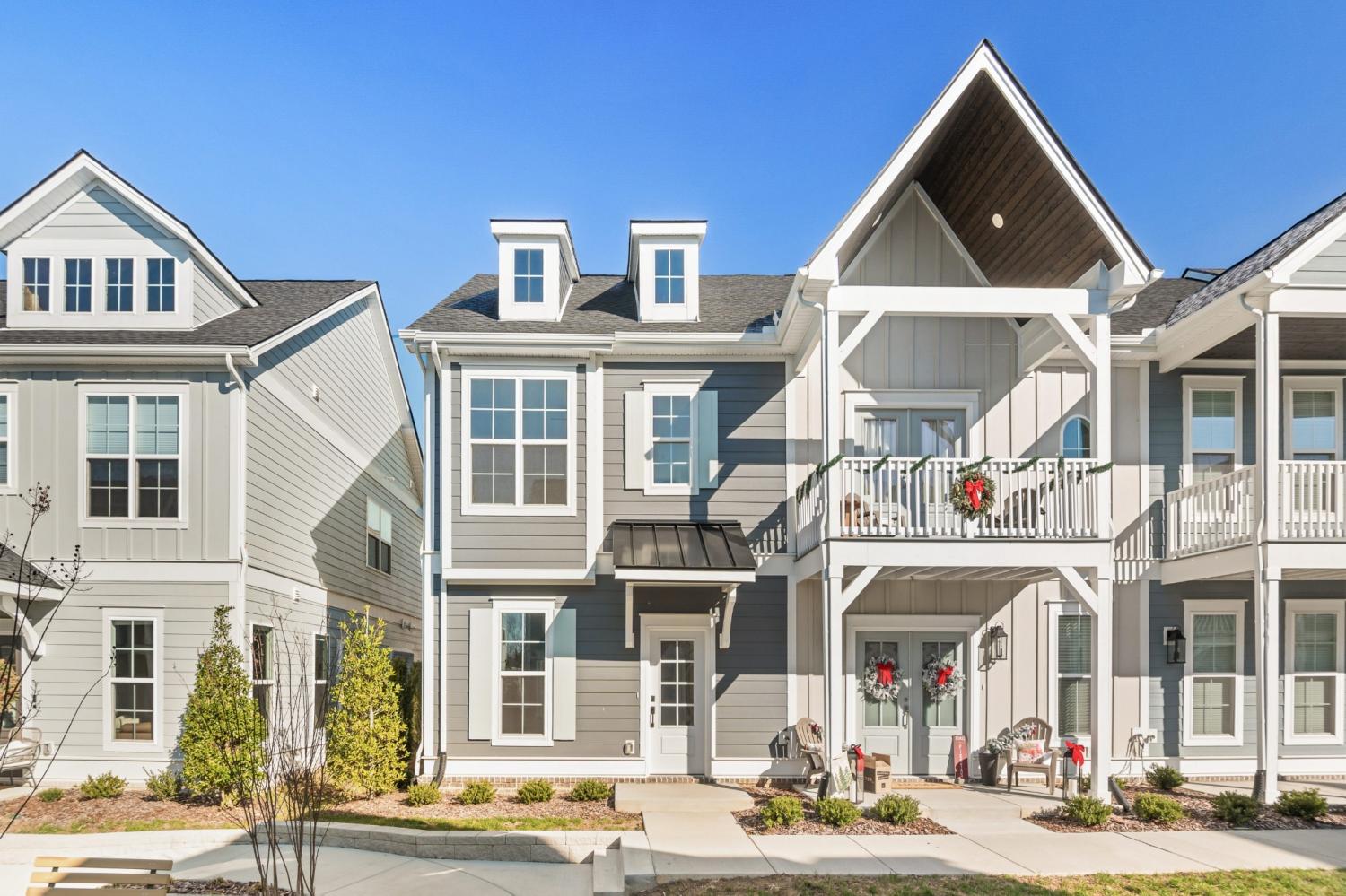 411-Drakes-Way For Sale