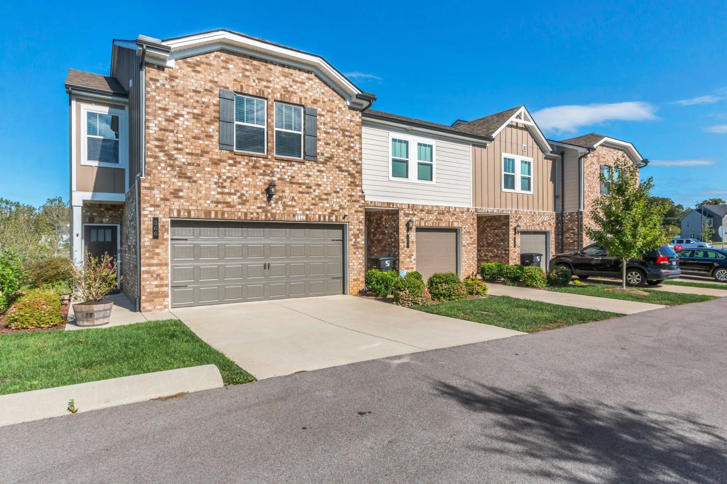 366-Coleman-Ct For Sale