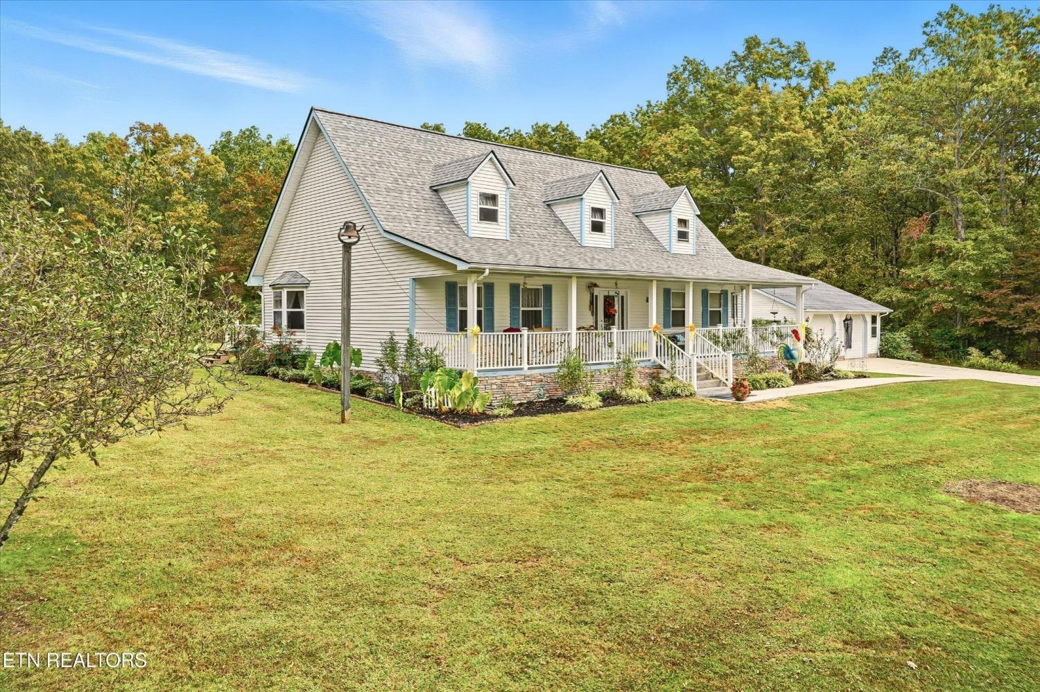 1569-Hollis-Poore-Rd For Sale