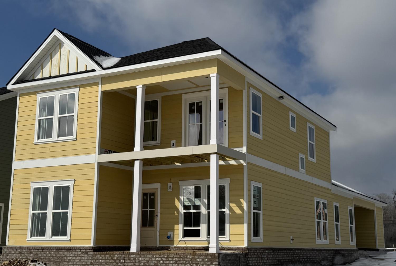 1827-Flatwaters-St For Sale