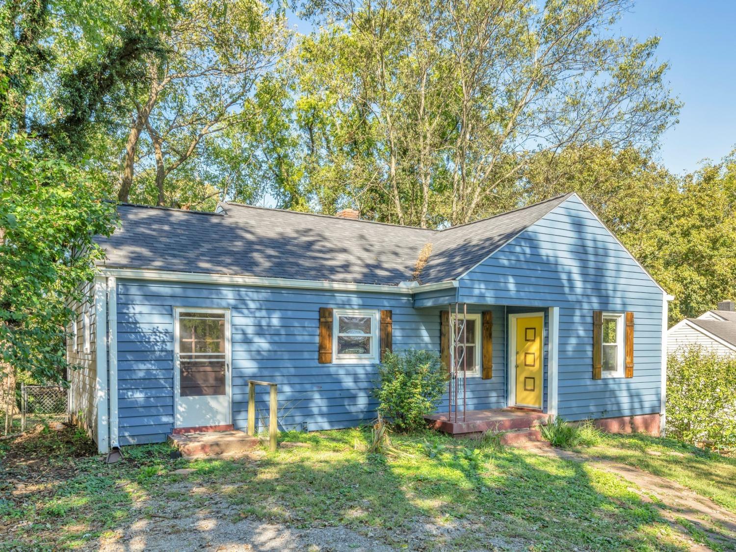 208-Inglewood-Dr For Sale